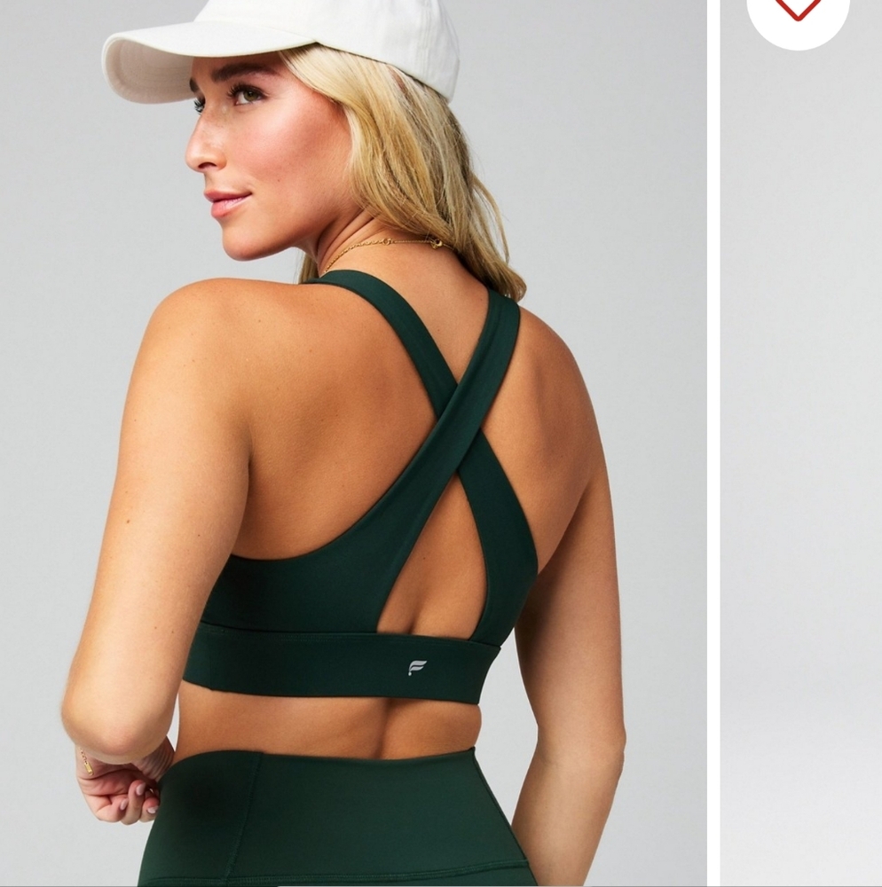 Fabletics Athletic Set - Picture 5 of 7